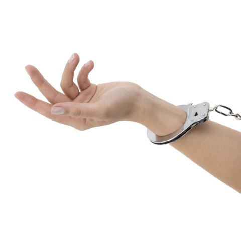 Bedroom Fantasies - Metal hancuff Bedroom Fantasies