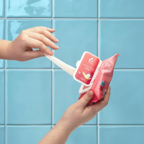 EasyGlide - Hydrating Wipes with Lubricant and Oils 25 wipes EasyGlide